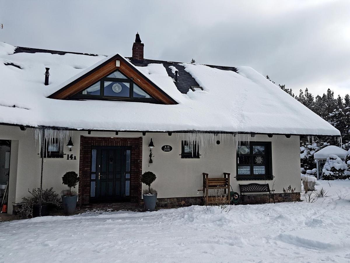 Domek Letniskowy Na Kaszubach Lub Apartament Z Kominkiem Puck Exterior foto